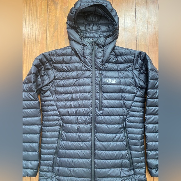 Rab Mens Microlight Alpine Down Hooded Jacket Medium Black - Picture 2 of 10